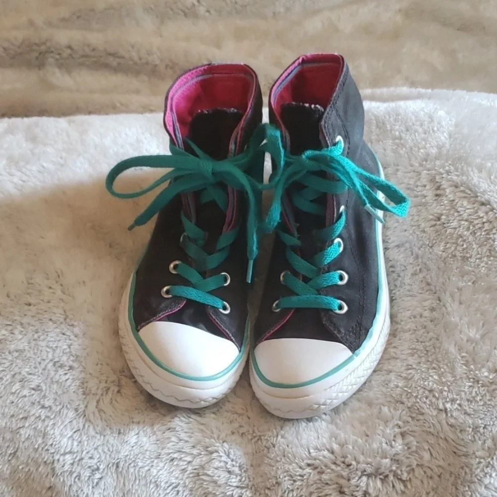 Converse Chuck Taylors